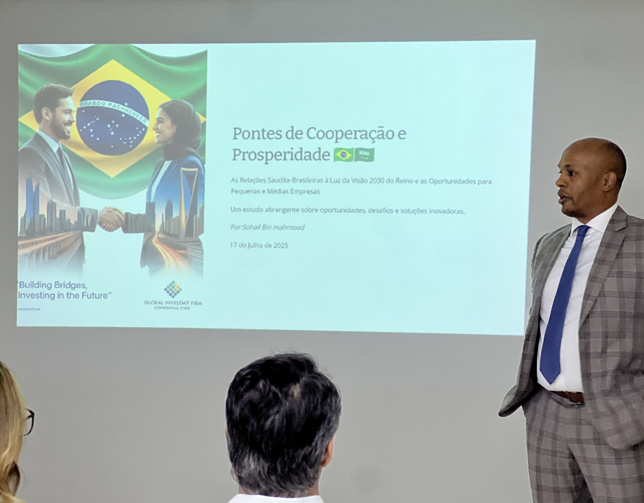 Leia mais sobre o artigo Arábia Saudita utiliza FICOMEX para diversificar negócios 